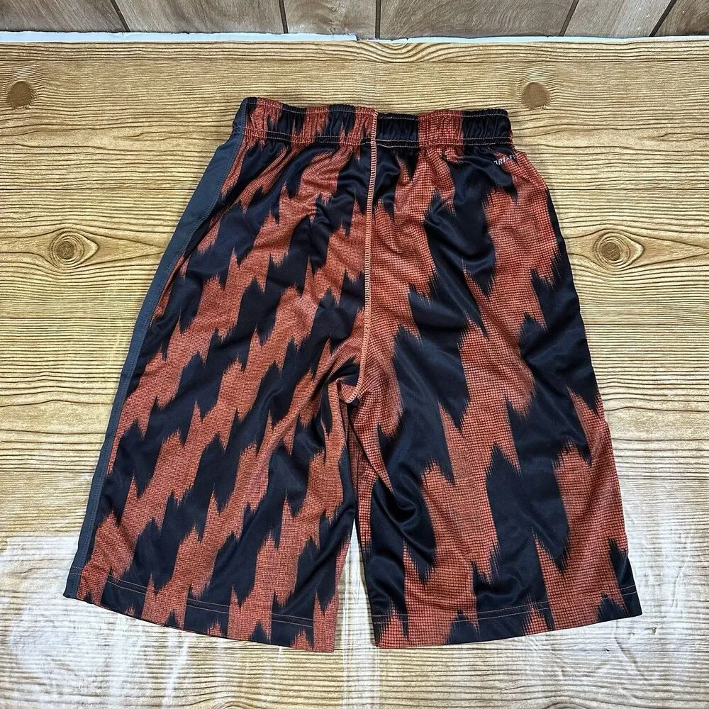 Nike Dri Fit Boys Basketball Shorts Size Large Tiger Print‎